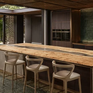 Custom French Poplar Live Edge Solid Color Epoxy Countertop with White Epoxy SCET019